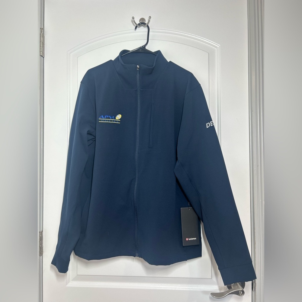 Lululemon Men’s Sojourn Navy Blue Zip Up Jacket size XXL athleisure athletic NWT